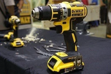 Dewalt DCD780 Review