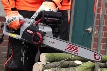 thumbnail image 2 of CS1500 18-Inch Corded Electric Chainsaw – 15 Amp Self-Sharpening – Powerful & Low Maintenance 2 of 5
