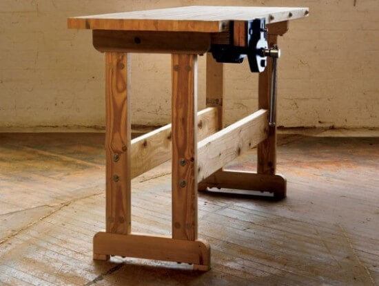 Simple but Cute DIY Workbench with Vice Plans
