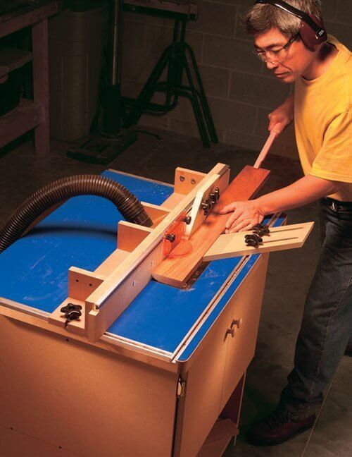 American Woodworker DIY Router Table