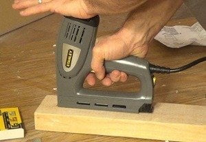 Electric Staple Guns