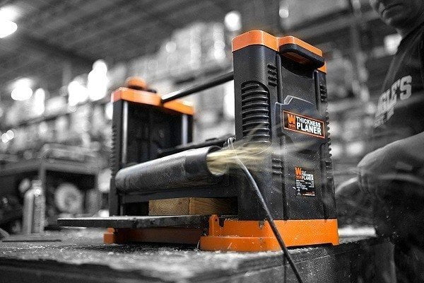 How to Buy the Best Wood Planer