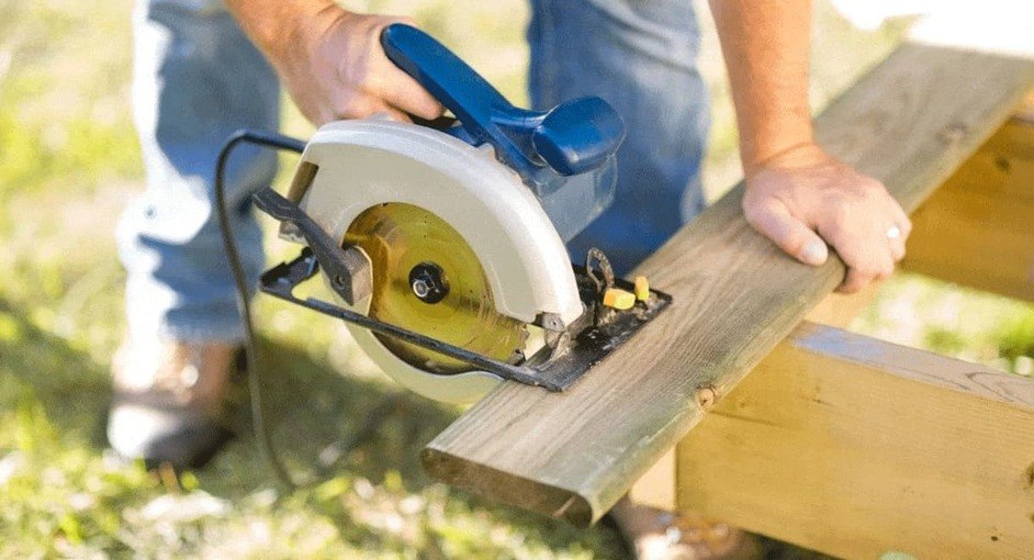 The Difference Between Angle Grinder Vs Circular Saw